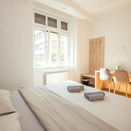 维拉之屋酒店 招待所 3*