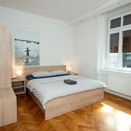 ビバ ルームス ゲストハウス リュブリャナ