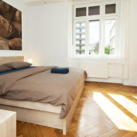 게스트하우스 비바 룸 3*