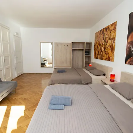 게스트하우스 비바 룸 3*