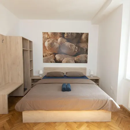 Viva 3* Ljubljana