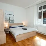 Viva بيت ضيافة ليوبليانا